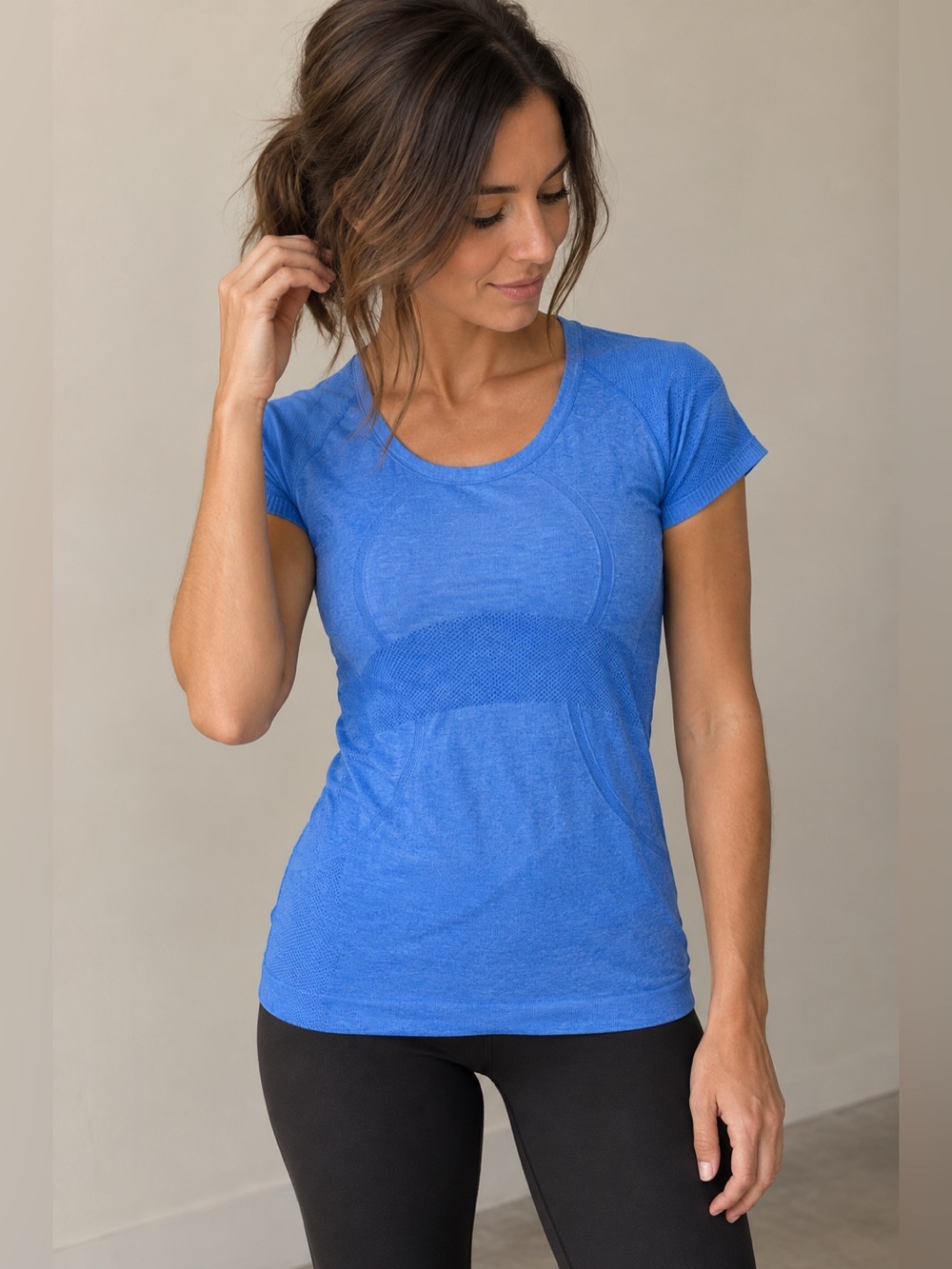 Lululemon Run: Swiftly Tech Short Sleeve Shirt - Size 4